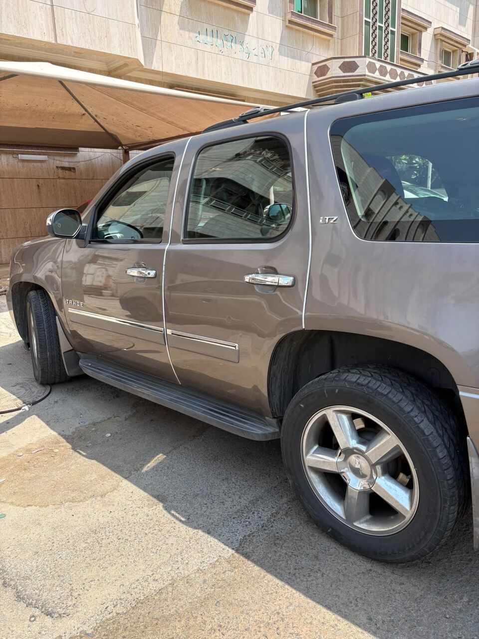 Jeddah, Vehicles, Cars & Trucks , SAR 44500,  Chevrolet Tahoe,  2014,  Automatic,  230500 KM,