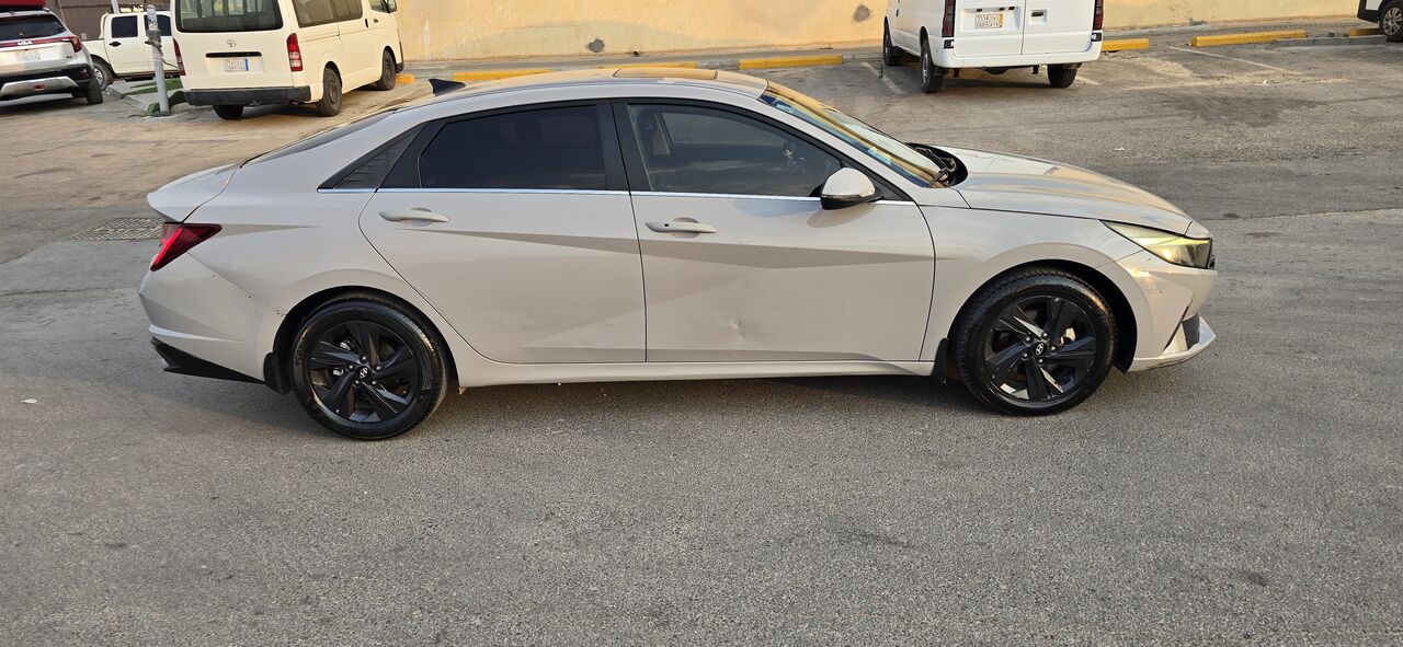 Riyadh, Vehicles, Cars & Trucks , SAR 45000,  Hyundai Elantra,  2021,  Automatic,  247000 KM,    Full Optin
