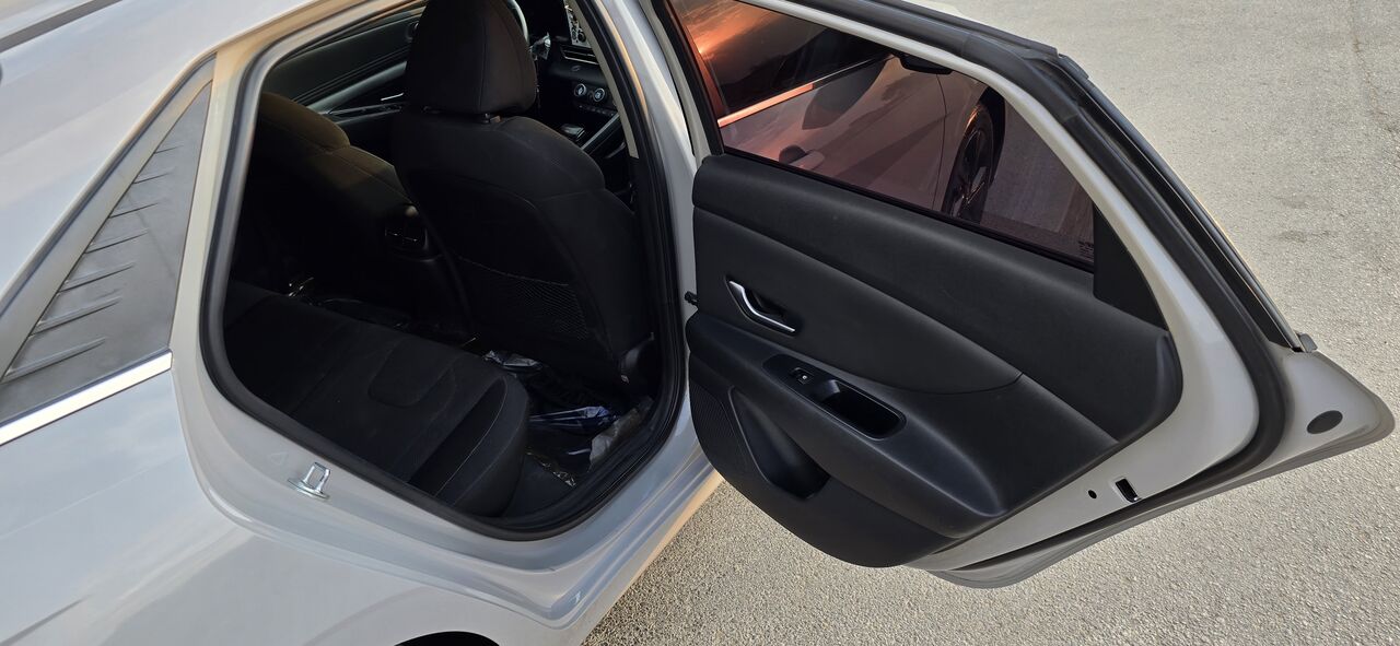 Riyadh, Vehicles, Cars & Trucks , SAR 45000,  Hyundai Elantra,  2021,  Automatic,  247000 KM,    Full Optin