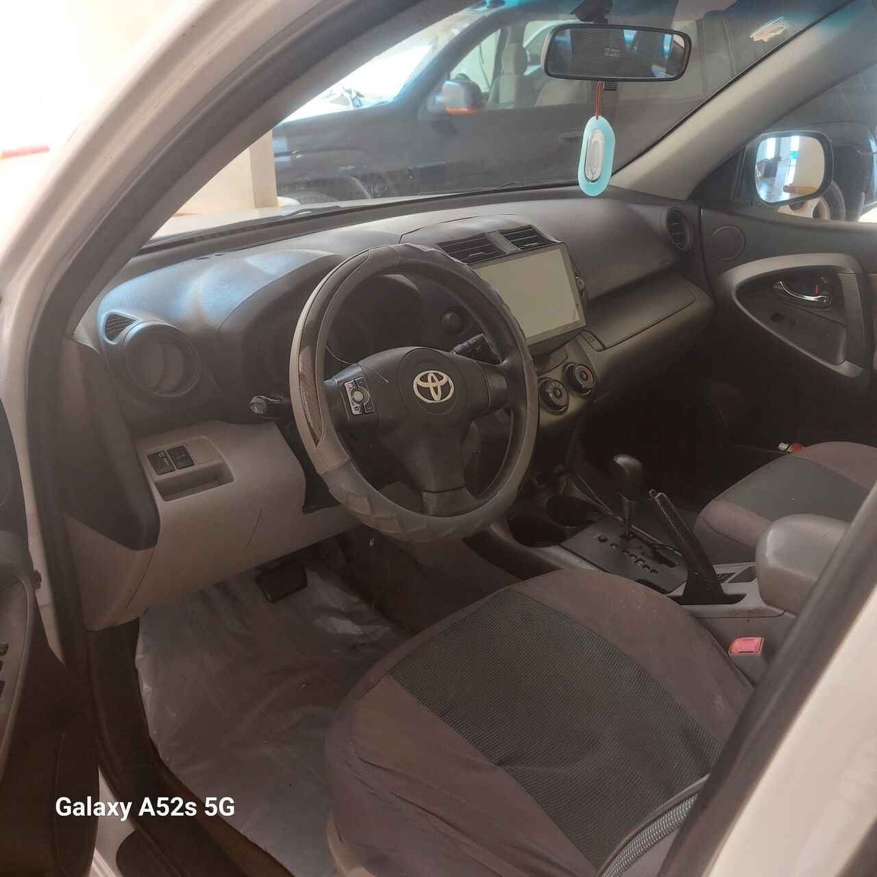 Jeddah, Vehicles, Cars & Trucks , SAR 32000,  Toyota RAV4,  2012,  Automatic,  270000 KM,