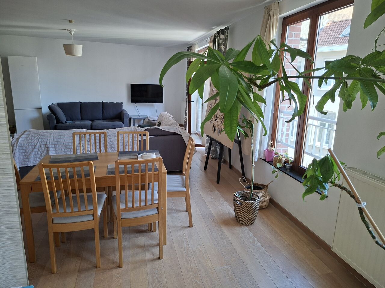 Brussels, Apartments, Flats, Houses & Villas, EUR 1620/month,  Furnished,  2 BR,  Furnished 2-bedroom Apartment, Saint-Boniface Church View.
