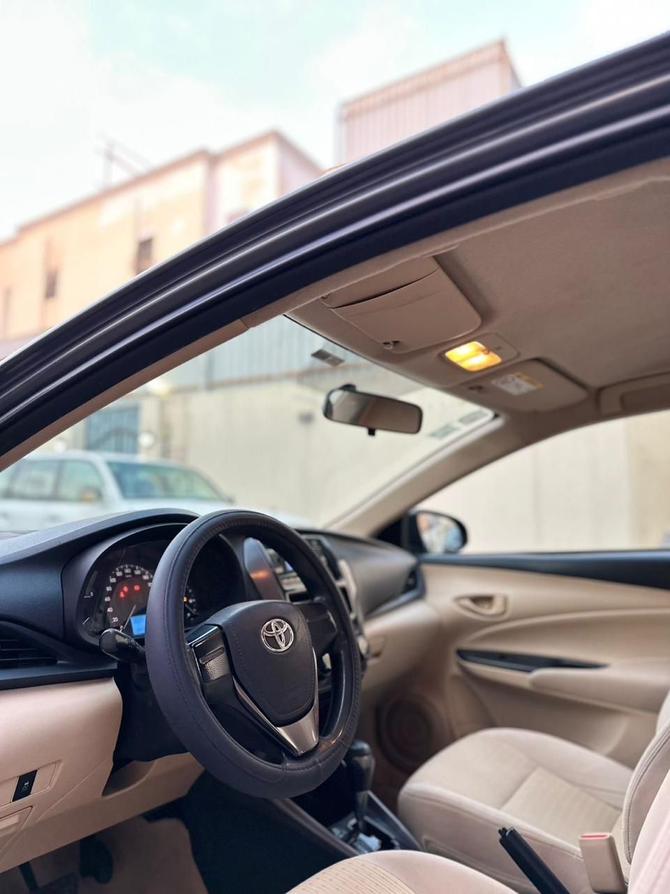 Jeddah, Vehicles, Cars & Trucks , SAR 32,  Toyota Yaris,  2022,  Automatic,  200000 KM,