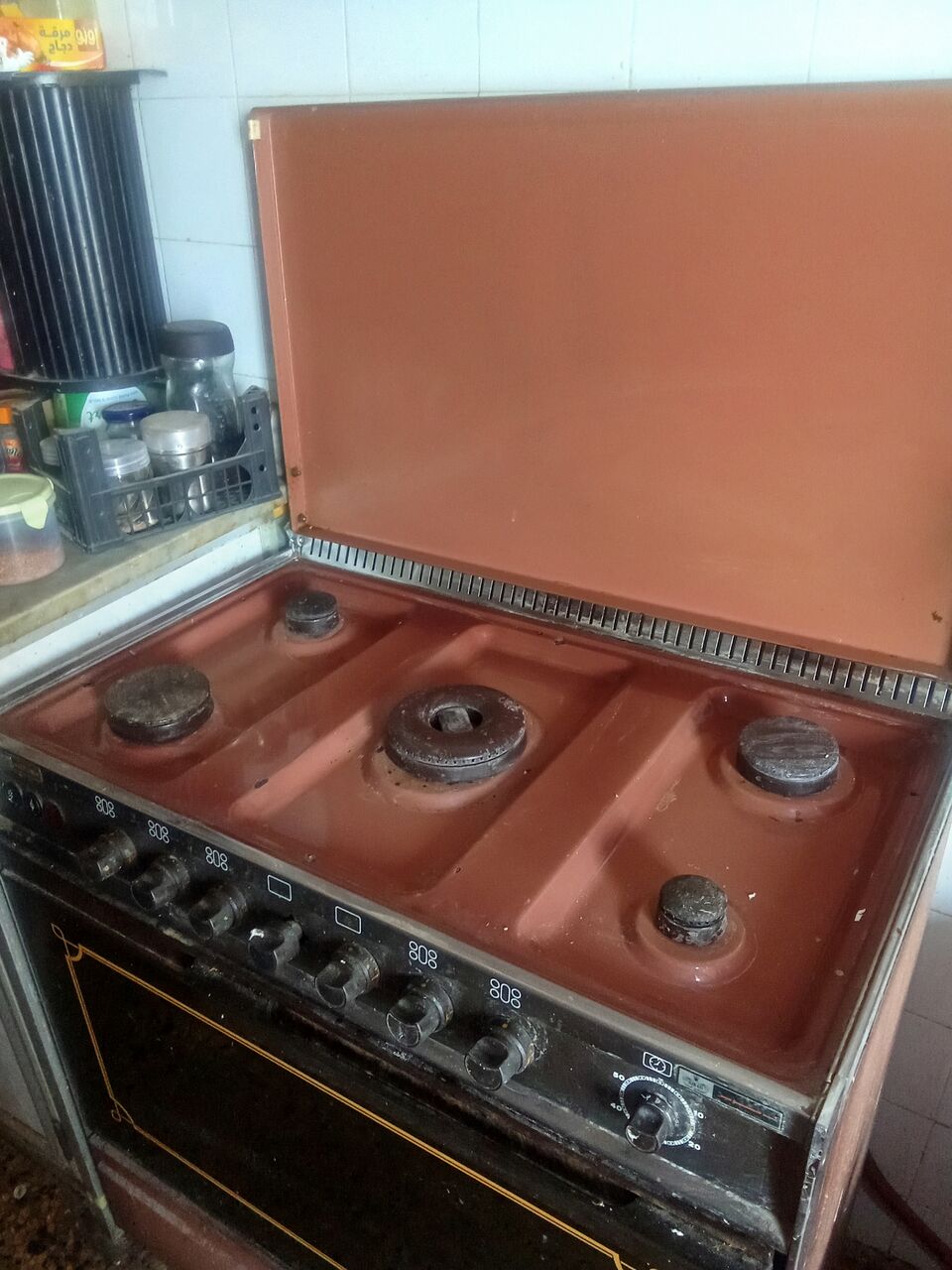 Riyadh, Appliances, SAR 300,  Oven And Almirah