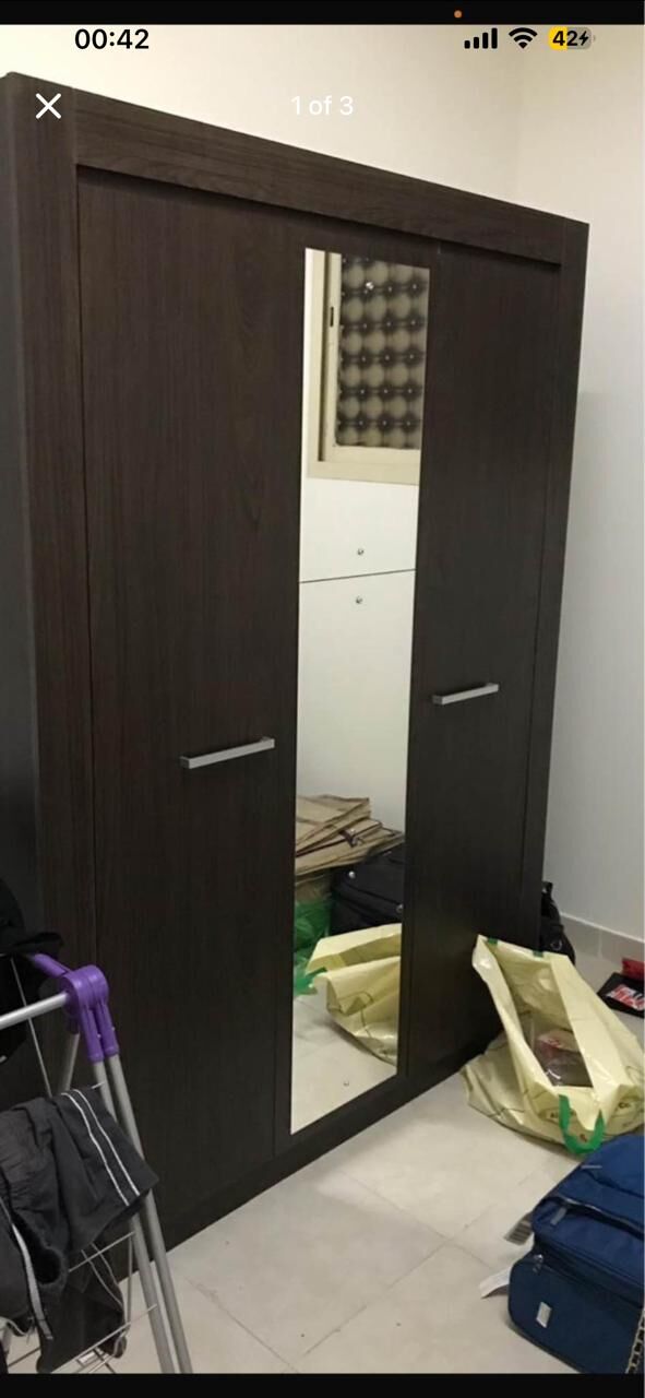 Riyadh, Furniture, SAR 1000,  Bedset With Storage, Dressing Table & Mirror And 3 Door Cupboard For Sale