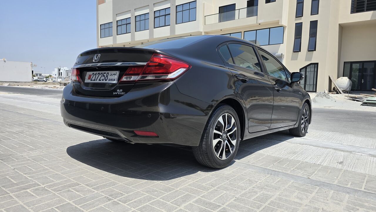 Manama, Vehicles, Cars & Trucks , BHD 2800,  Honda Civic VTI,  2013,  Automatic,  176000 KM,   Honda Civic Full Option