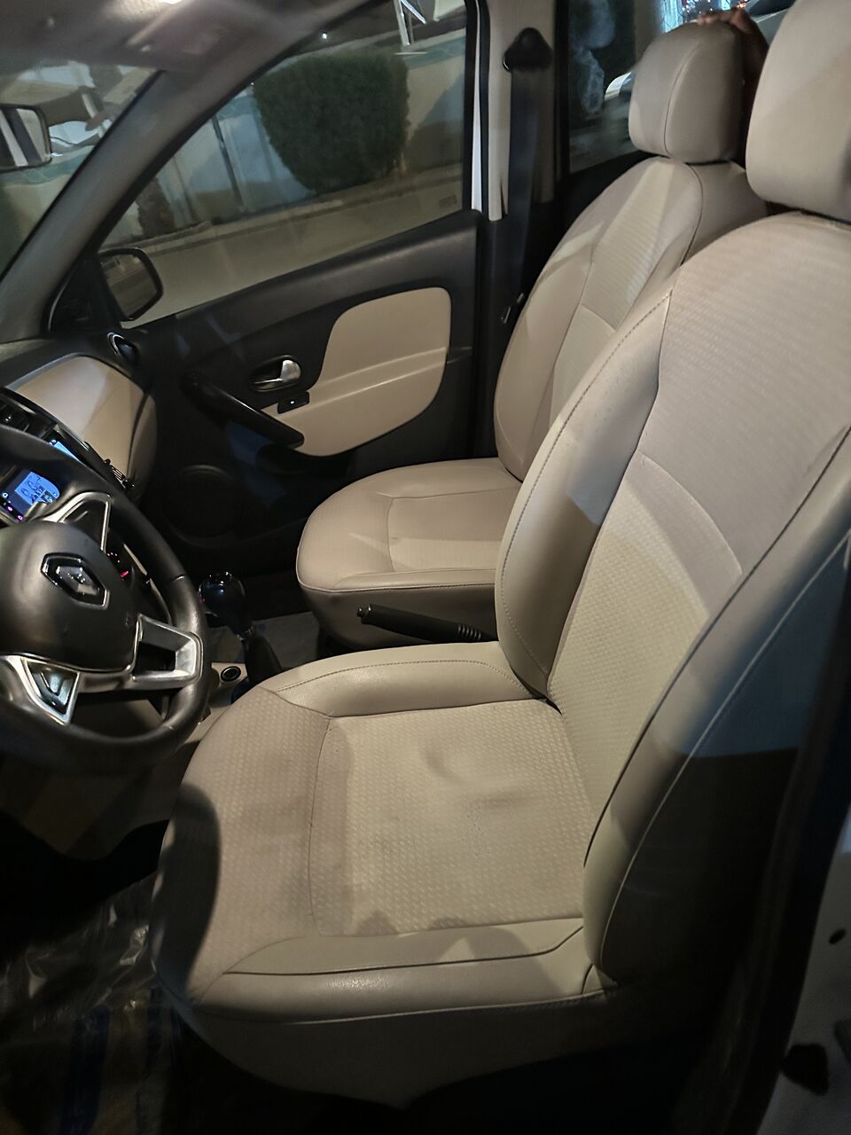 Hara, Vehicles, Cars & Trucks , SAR 16,  Renault Symbol,  2021,  Automatic,  90 KM,  Good Condition No Major Accident LessKm Run