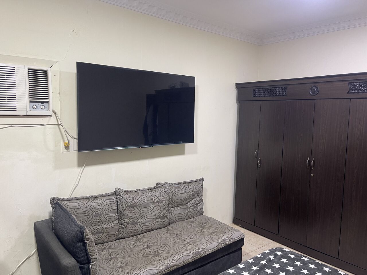 Jubail, Furniture, SAR 30,  Fully Furnished Flat Available On Annual Basis