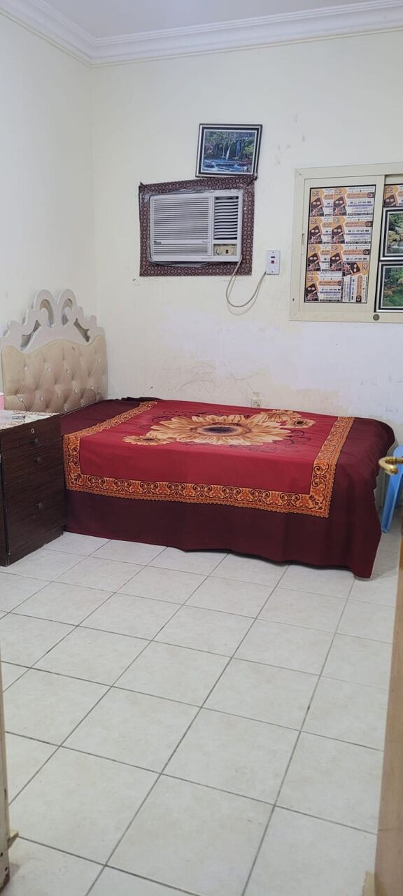 Al Khobar Al Shamalia, Rooms for Rent, SAR 800/month,  Offering One  Furnished Room In 2 Bhk Flat