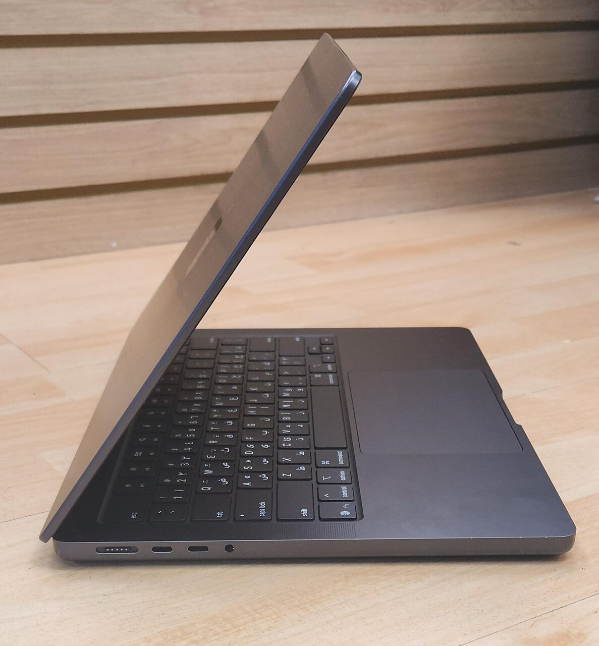 Riyadh, Computers, SAR 14499,  MacBook Pro M5 Max 14&rdquo; 2026 36GB/2TB CPU:18CORE GPU:32CORE BC 3(100%)