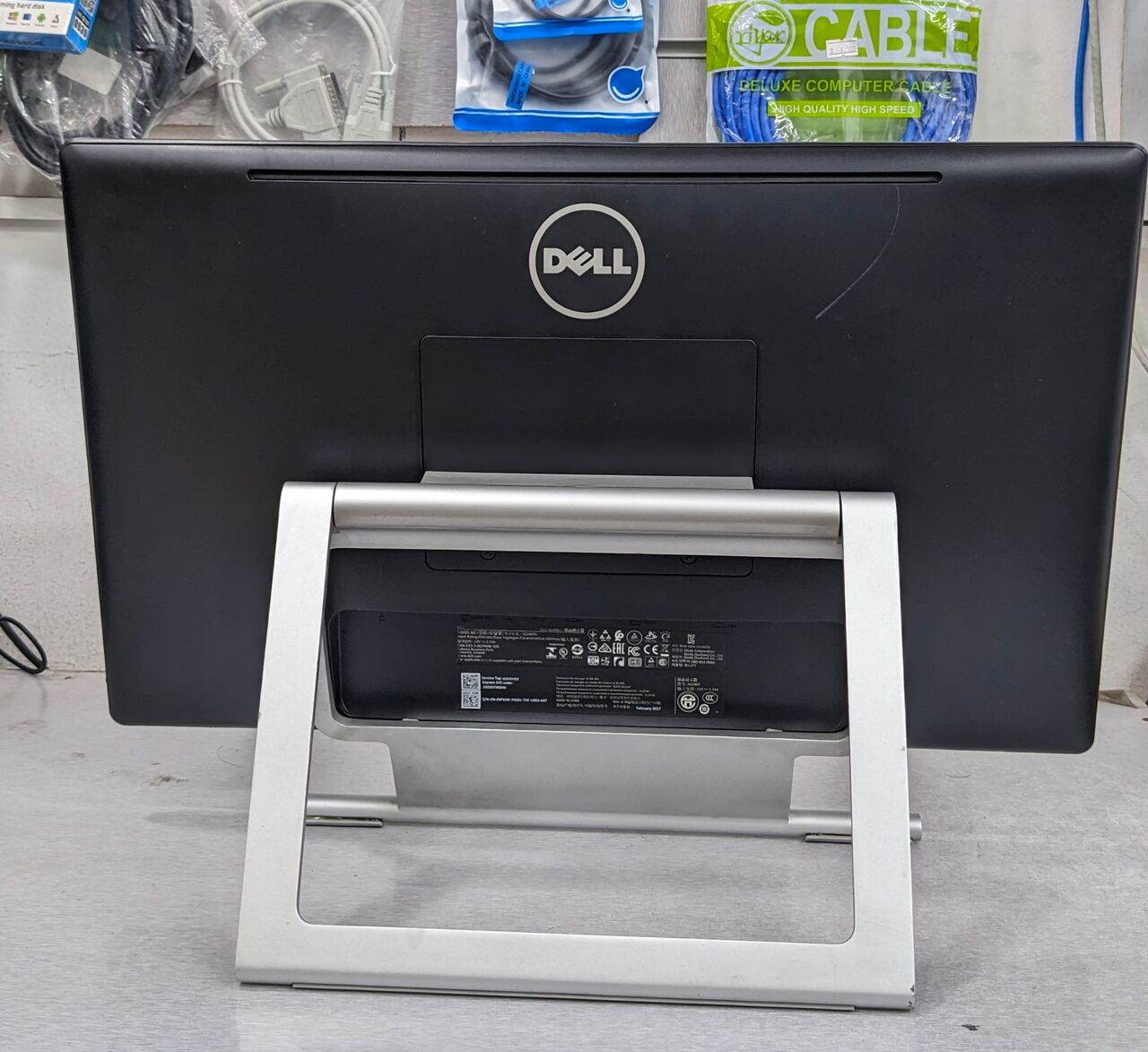 Manama, Tablet Computers, BHD 55,  DELL 22" Touch LED FHD Monitor Just Like New Condition With Power Adapter
