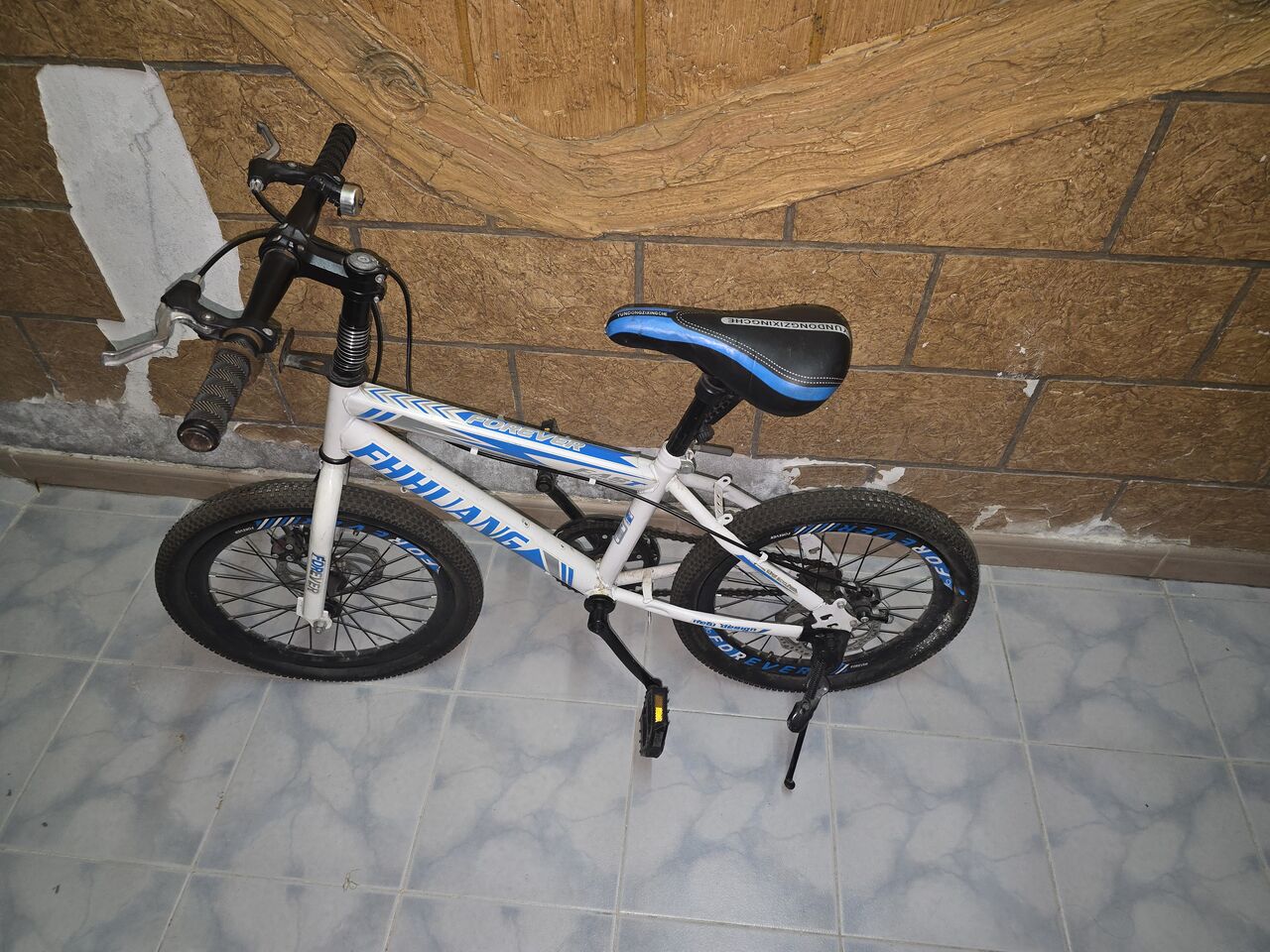Yanbu, Household Items, SAR 100,  Refrigerator Lg & Falcon,Sofa 2,Baby Walker,Baby Cot & Mattress,Bicyclee,Study Table