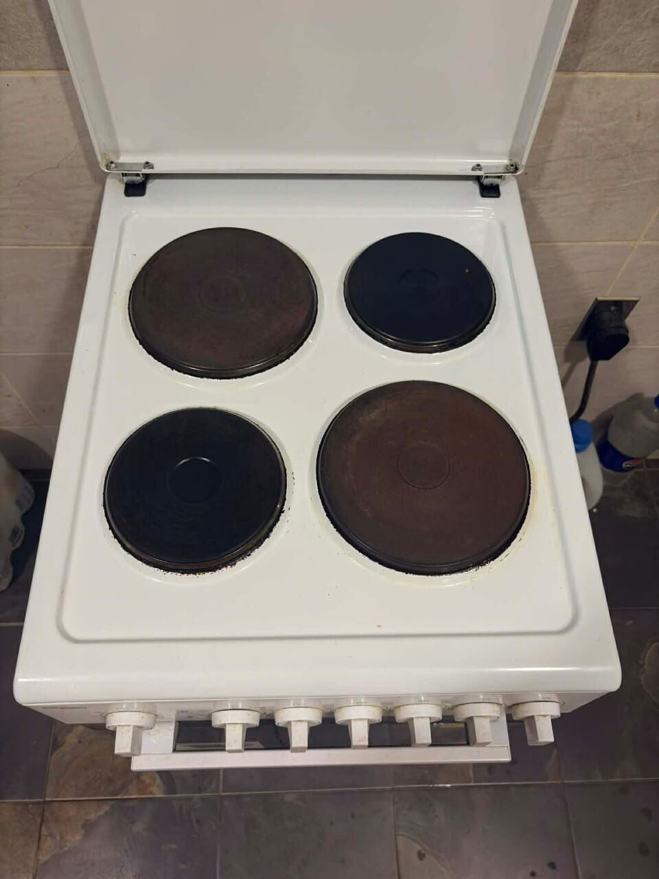 Khobar, Appliances, SAR 300,  New Electric Stove With Oven