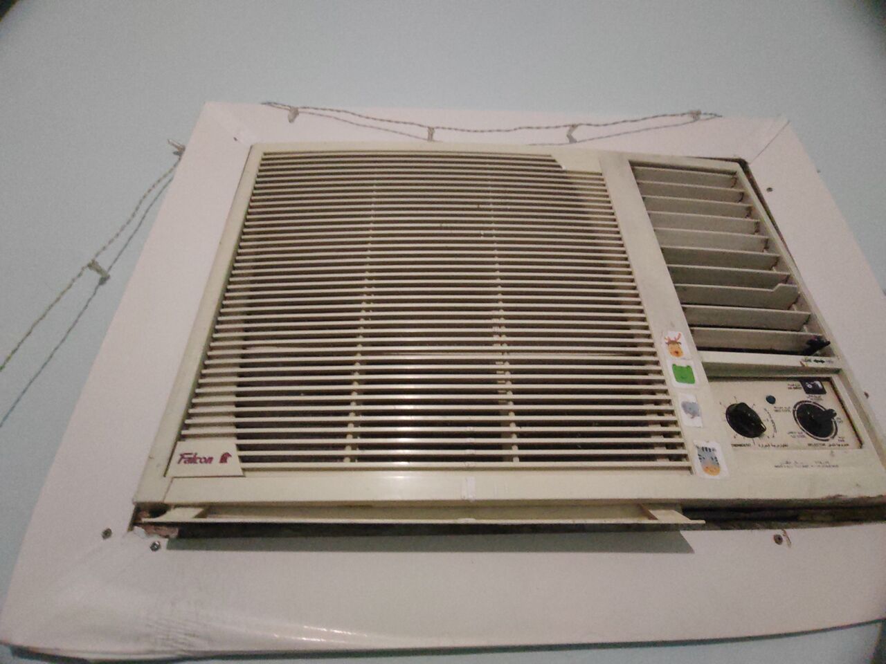 Al Ameer Fawwaz Junobi, Air Conditioners, SAR 325,  Air Conditioner 18000 Btu Carrier Brand