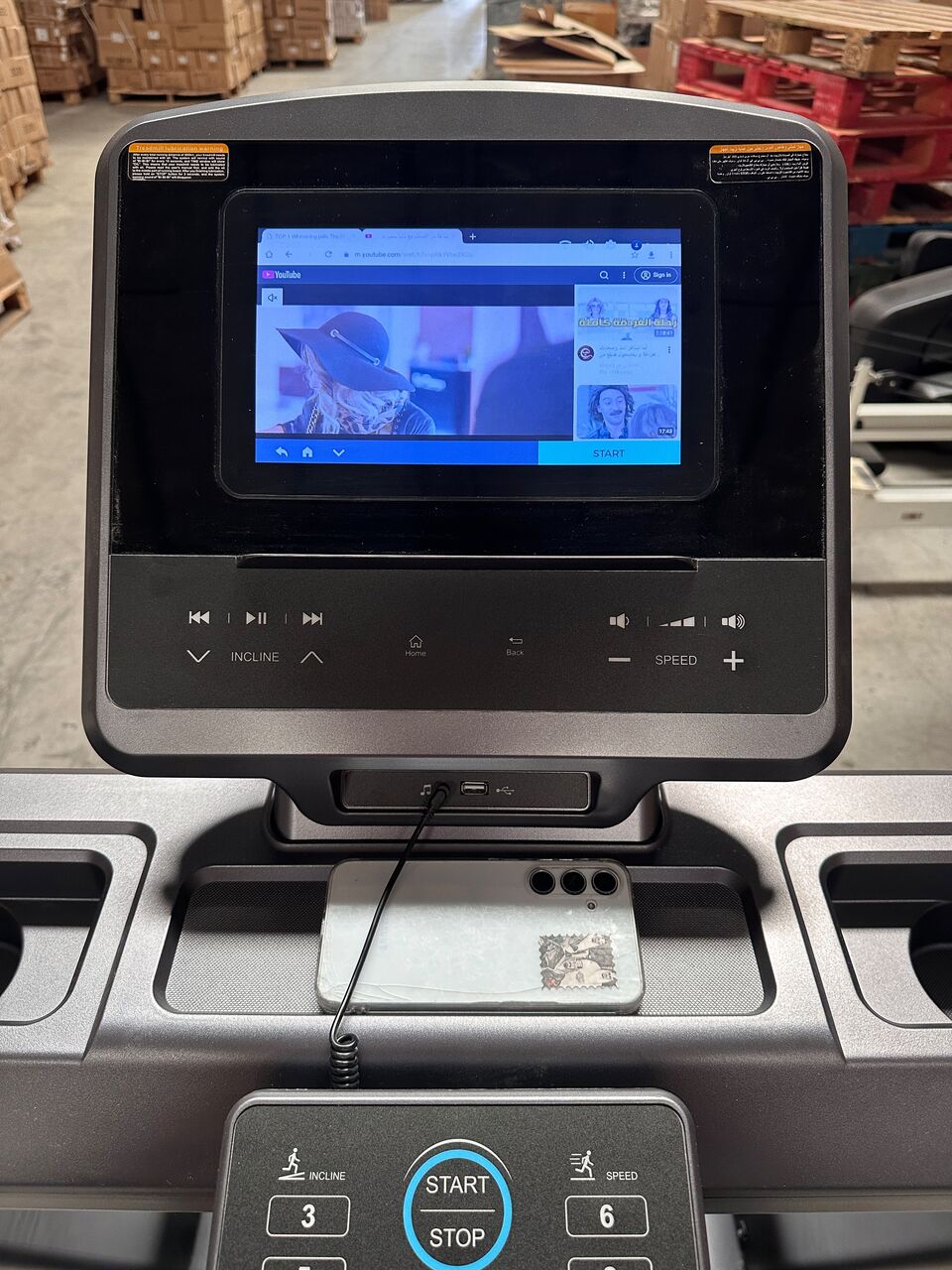 Riyadh, Health & Beauty Items, SAR 2799,  Sportex Smart Treadmill - 3 HP DC Motor |  15-Level Auto Incline 11.5" Touchscreen