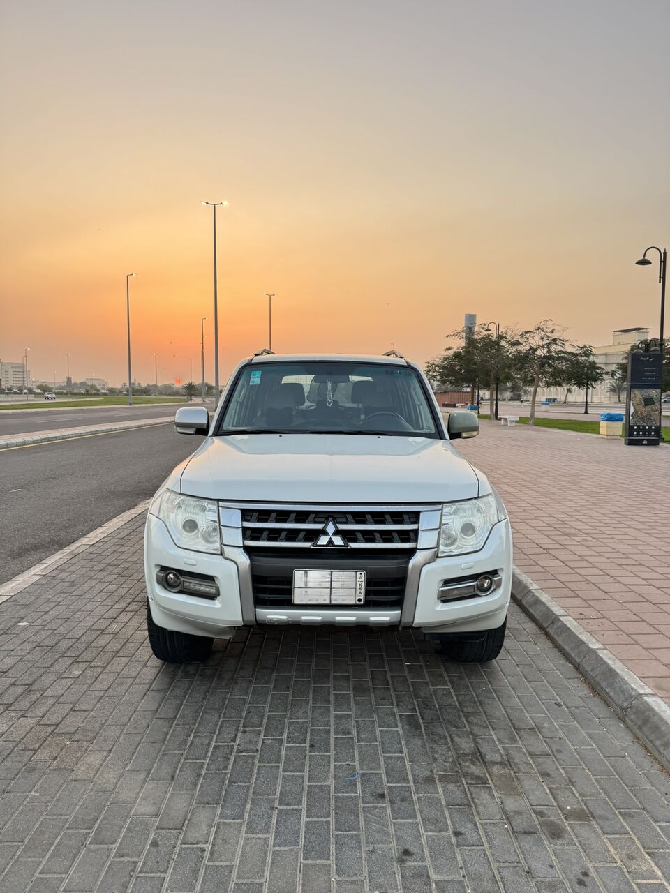 Jeddah, Vehicles, Cars & Trucks , SAR 45000,  Mitsubishi Pajero,  2016,  Automatic,  300000 KM,  Excellent Condition | Reliable Car For A Family