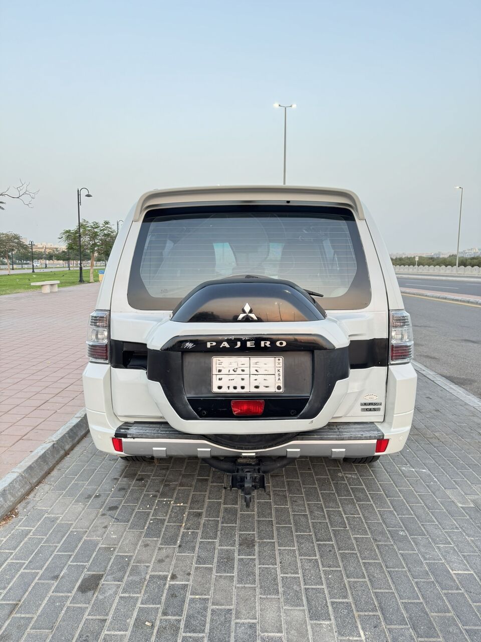 Jeddah, Vehicles, Cars & Trucks , SAR 45000,  Mitsubishi Pajero,  2016,  Automatic,  300000 KM,  Excellent Condition | Reliable Car For A Family