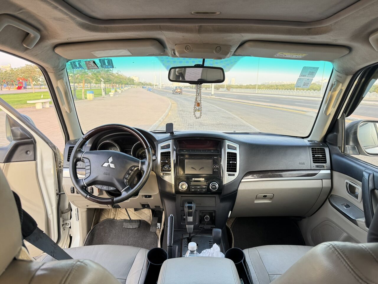 Jeddah, Vehicles, Cars & Trucks , SAR 45000,  Mitsubishi Pajero,  2016,  Automatic,  300000 KM,  Excellent Condition | Reliable Car For A Family