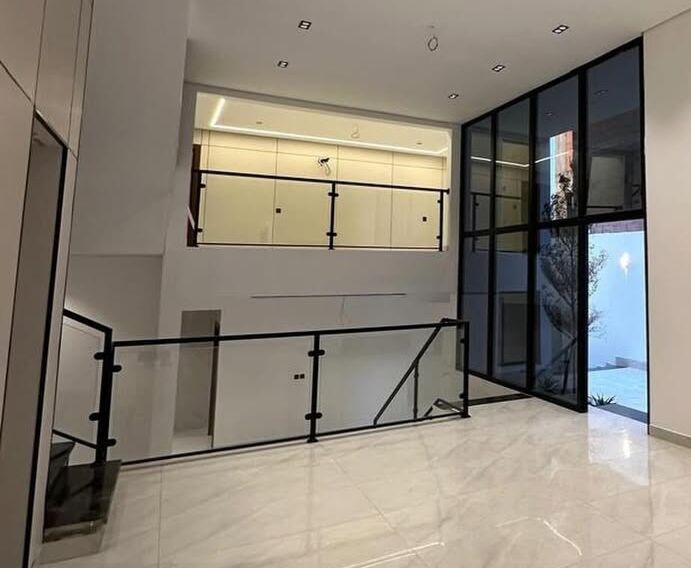 Jeddah, Technical, Gypsum Board, Aluminum, Carpentry, Paint & Glass Contractor