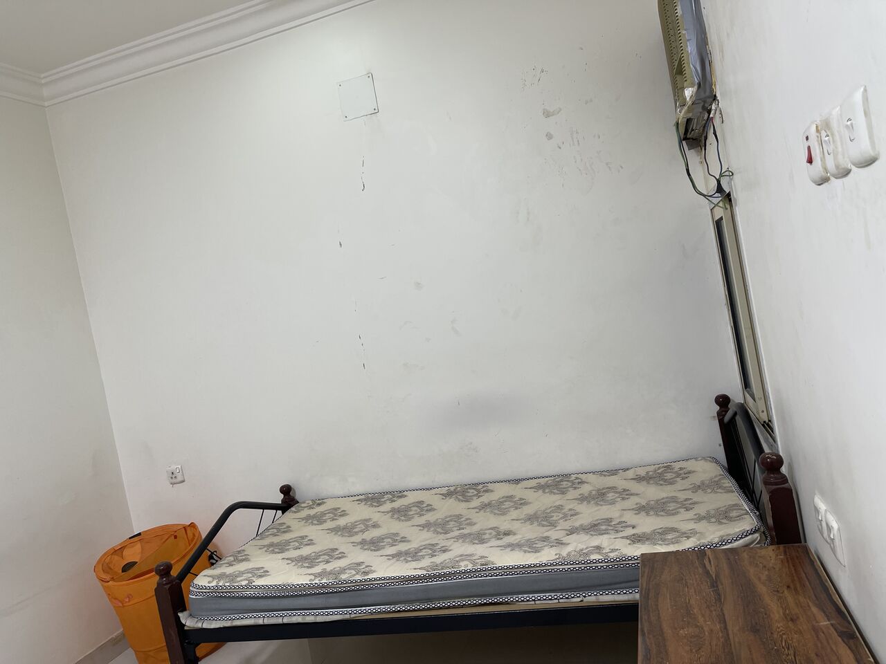 Al Wizarat, Rooms for Rent, SAR 1000/month,  Furnished,  A Semi Furnished Room Available For Single Executive Person