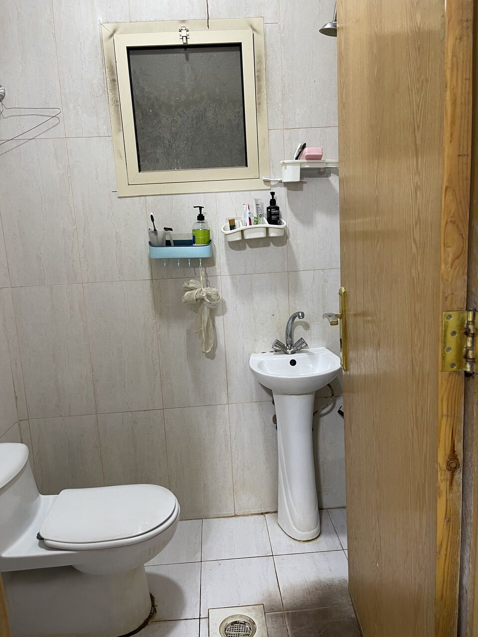 Al Wizarat, Rooms for Rent, SAR 1000/month,  Furnished,  A Semi Furnished Room Available For Single Executive Person