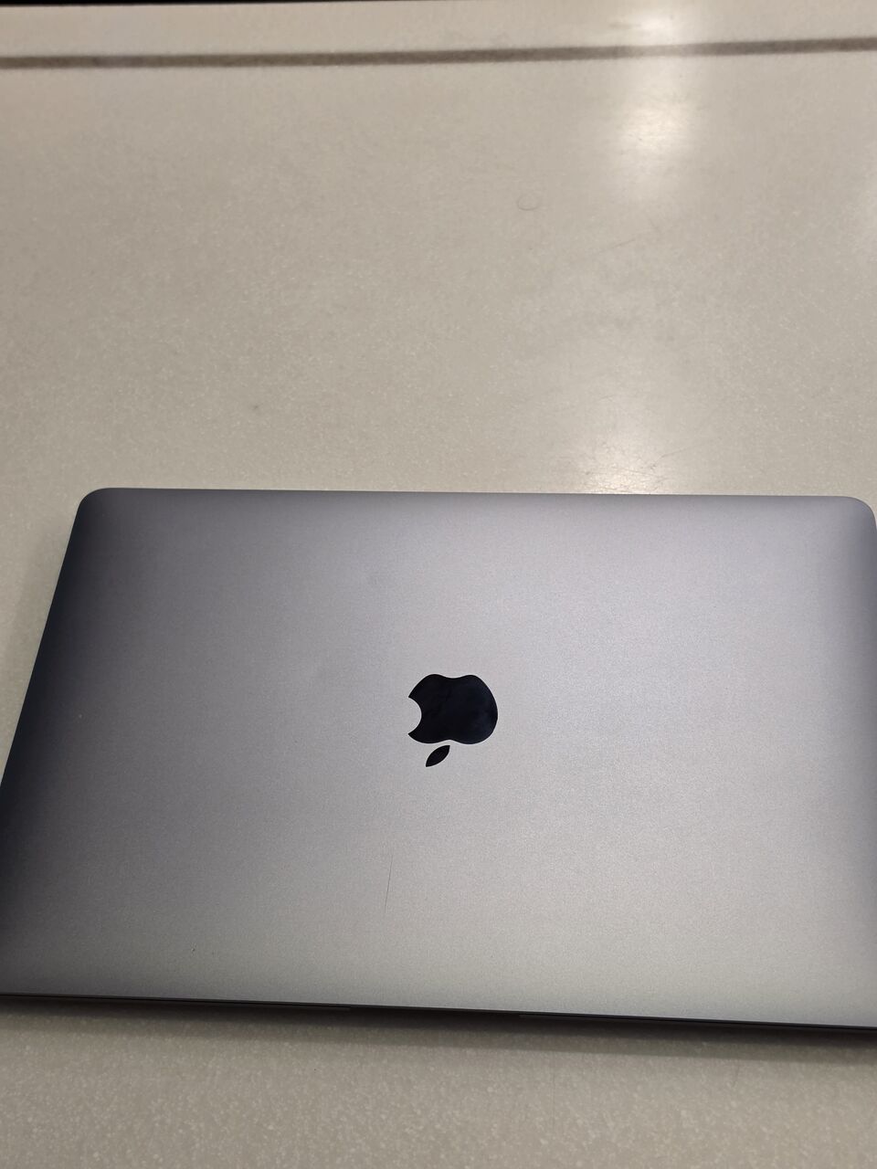 Dammam, Mobile Phones, SAR 1800,  Macbook Air M1