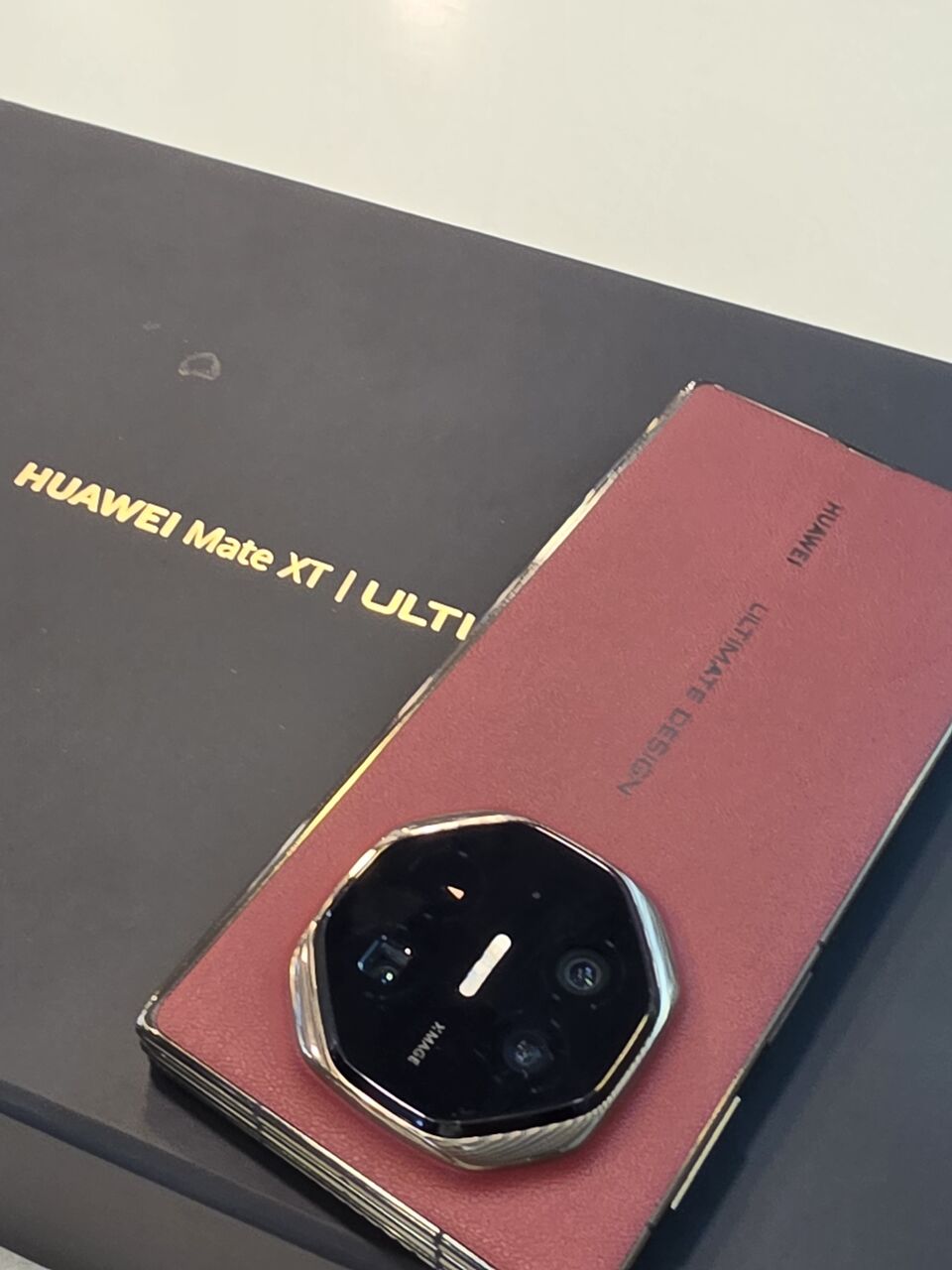 Dammam, Mobile Phones, SAR 5800,  Huawei Mate Xt 1TB 16GB RAM