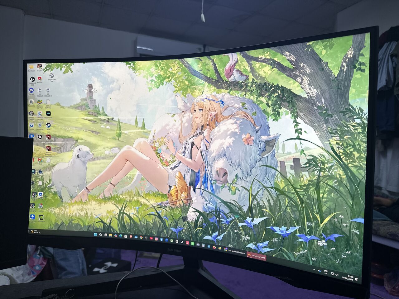 Riyadh, Electronics, SAR 800,  Samsung 32inch 2k 165hz Monitor Odyssey G5