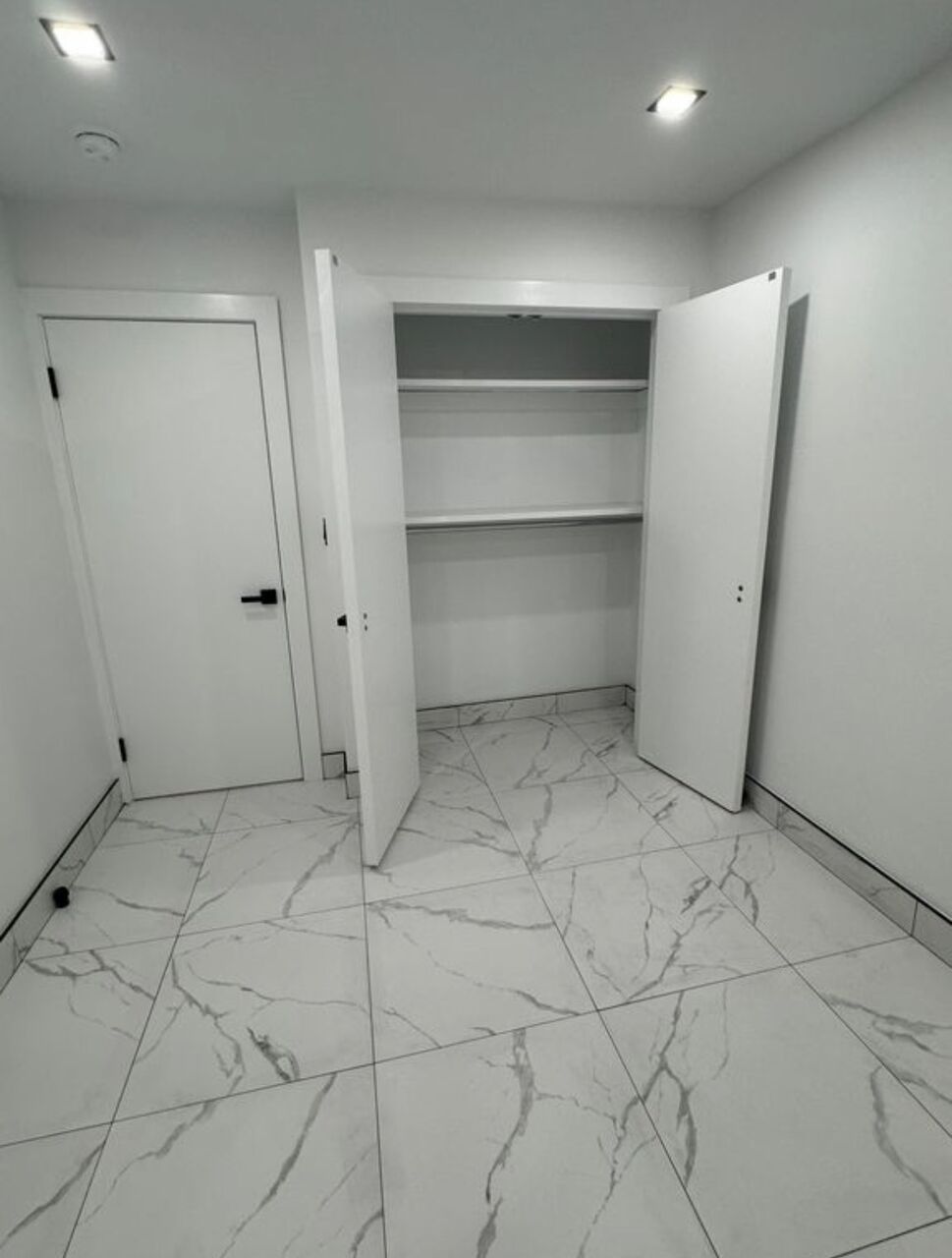 Stockholm, Housing Exchanges, SEK 20/month,  2 BR,  A Comfortable Apartment In White Neighborhoods
