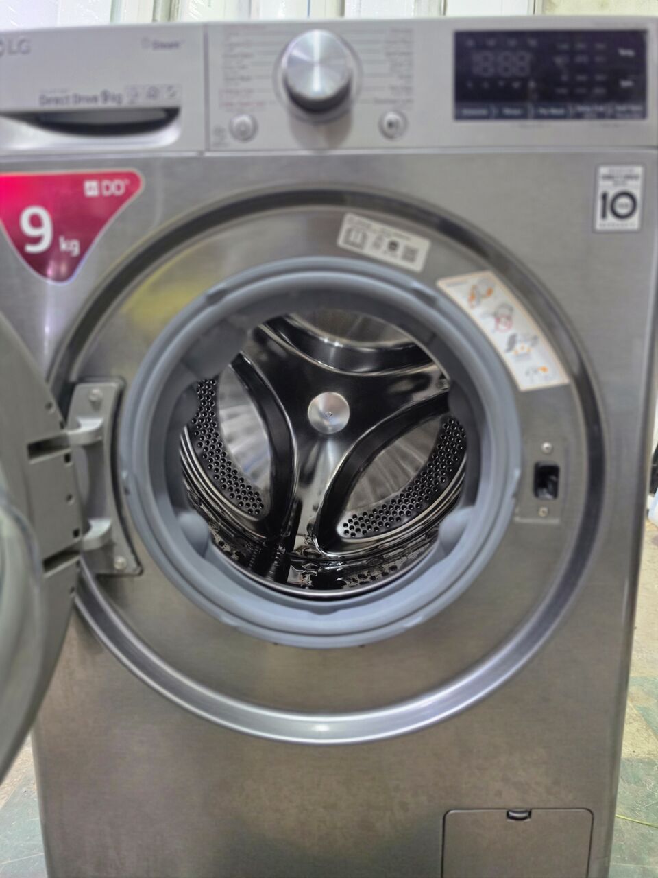 Al Batha, Appliances, SAR 1200,  LG 9KG Front Load Washing Machine &ndash; Inverter   Same As New Condition!