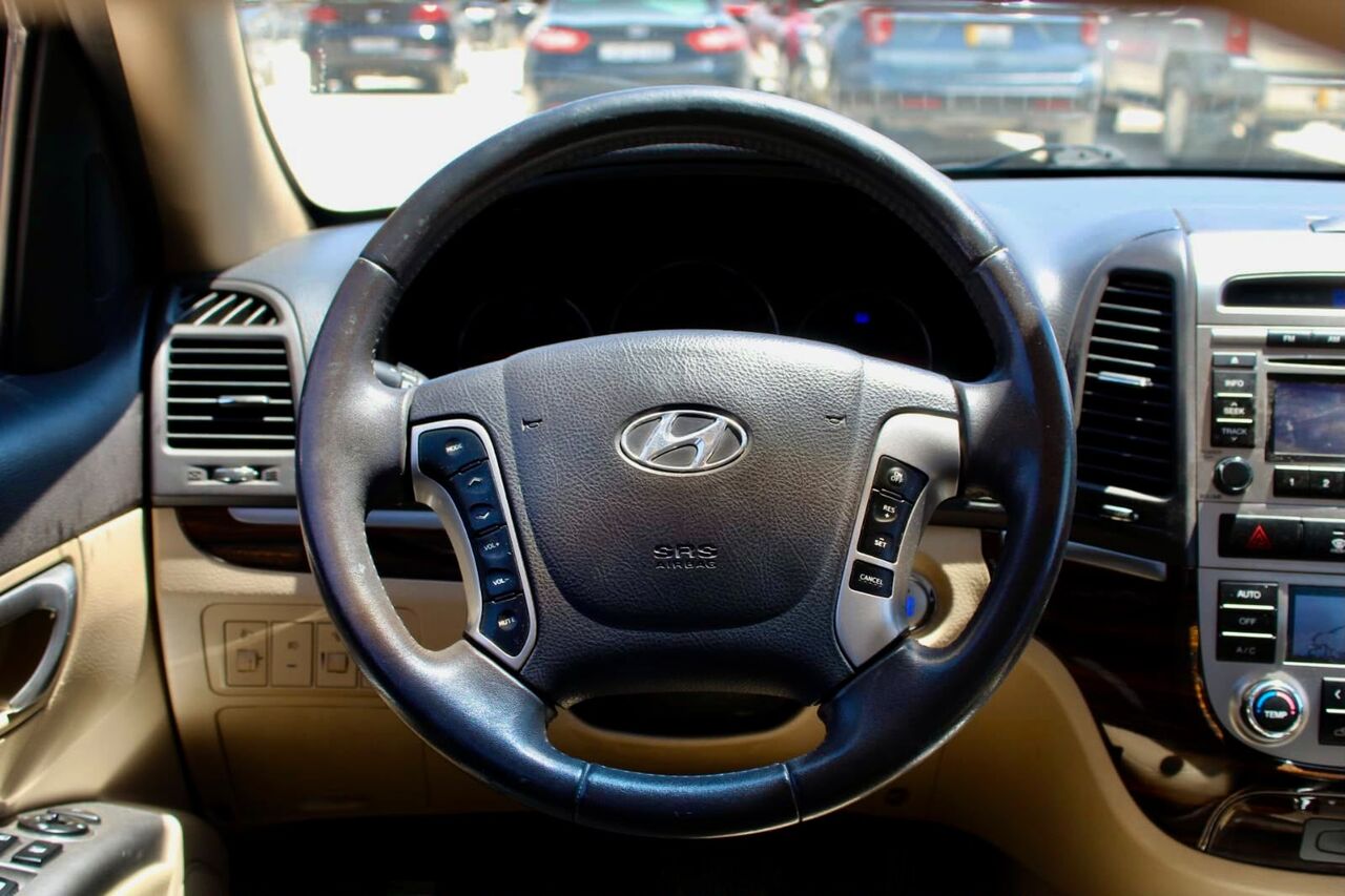 Amman, Vehicles, Cars & Trucks , JOD 3500,  Hyundai Santa Fe Limited,  2012,  Automatic,  86277 KM,   Diplomatic