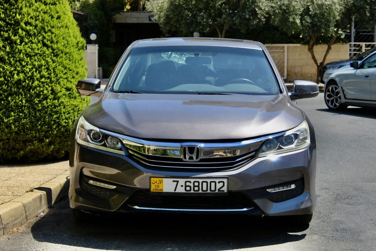 Amman, Vehicles, Cars & Trucks , JOD 5000,  Honda Accord,  2017,  Automatic,  70036 KM,    Diplomatic  7000$