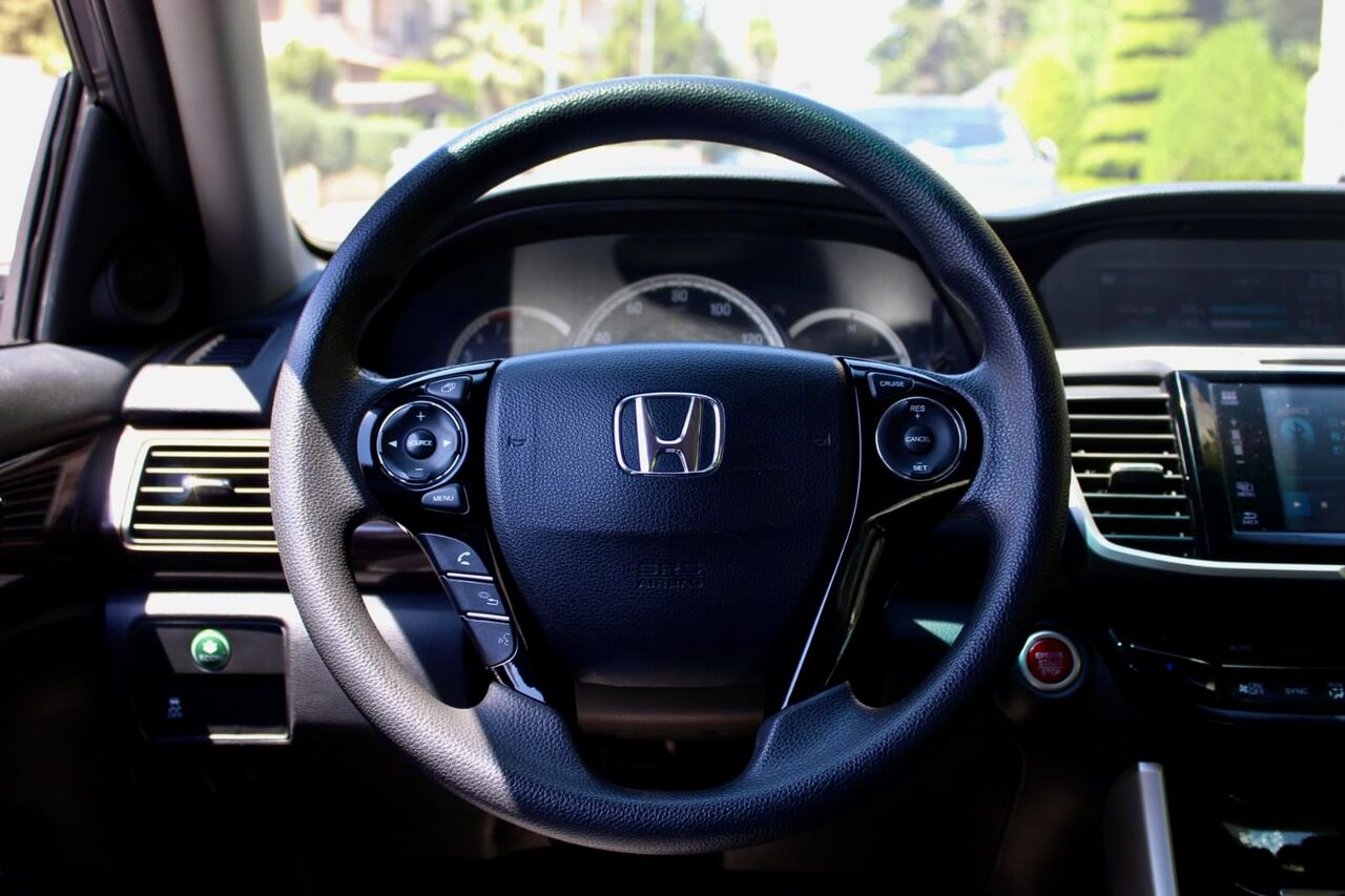 Amman, Vehicles, Cars & Trucks , JOD 5000,  Honda Accord,  2017,  Automatic,  70036 KM,    Diplomatic  7000$