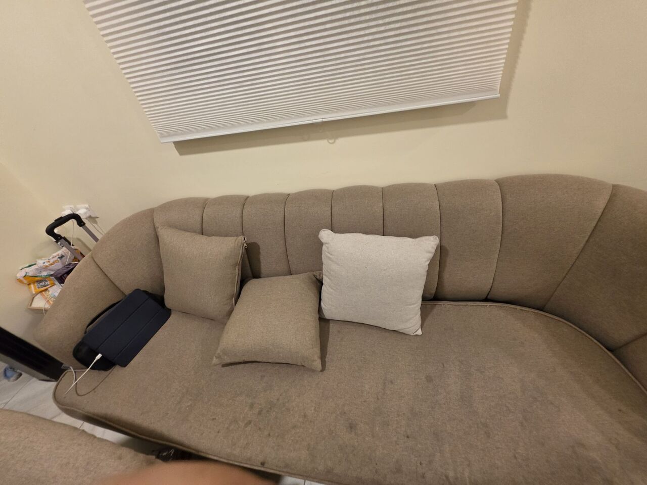 Riyadh, Furniture, SAR 300,  Selling 7 Seater Sofa Set In Wazirat Riyadh