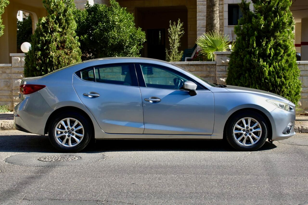 Amman, Vehicles, Cars & Trucks , JOD 3500,  Mazda 3,  2015,  Automatic,  89881 KM,   Diplomatic  Only 5000$