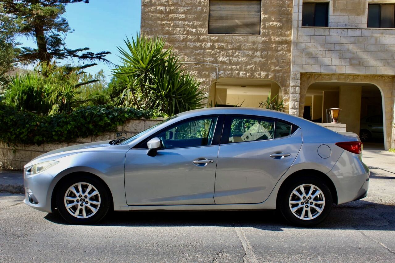 Amman, Vehicles, Cars & Trucks , JOD 3500,  Mazda 3,  2015,  Automatic,  89881 KM,   Diplomatic  Only 5000$