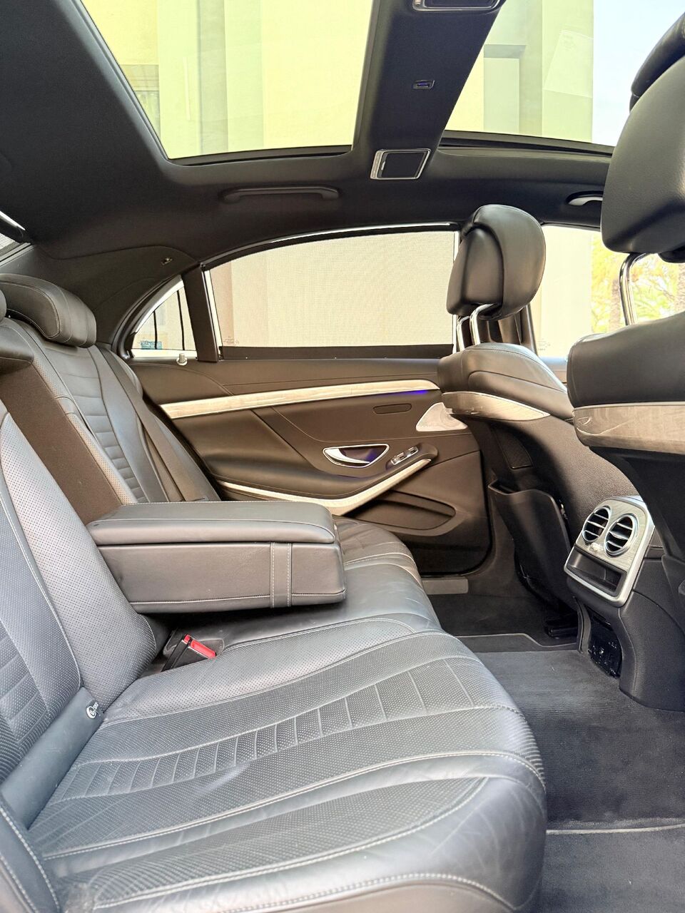 Manama, Vehicles, Cars & Trucks , BHD 9900,  Mercedes-Benz S-Class Sedan,  2016,  Automatic,  235000 KM,  MERCEDES-BENZ S550 AMG ENGINE 5.5 L V8