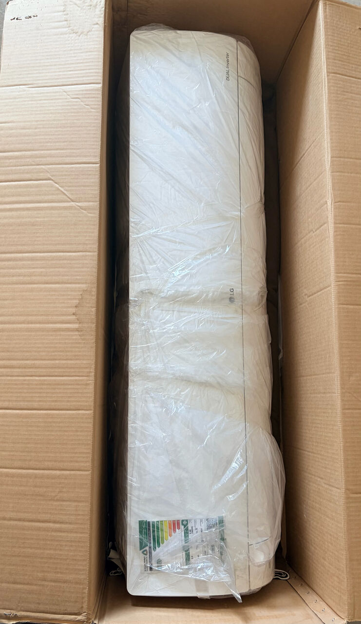 Khobar, Air Conditioners, SAR 4000,  3 Ton LG Smart ThinQ Split AC For Sale, Almost Brand New