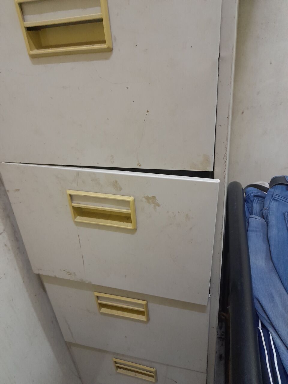 Dammam, Furniture, SAR 100,  For Ssle