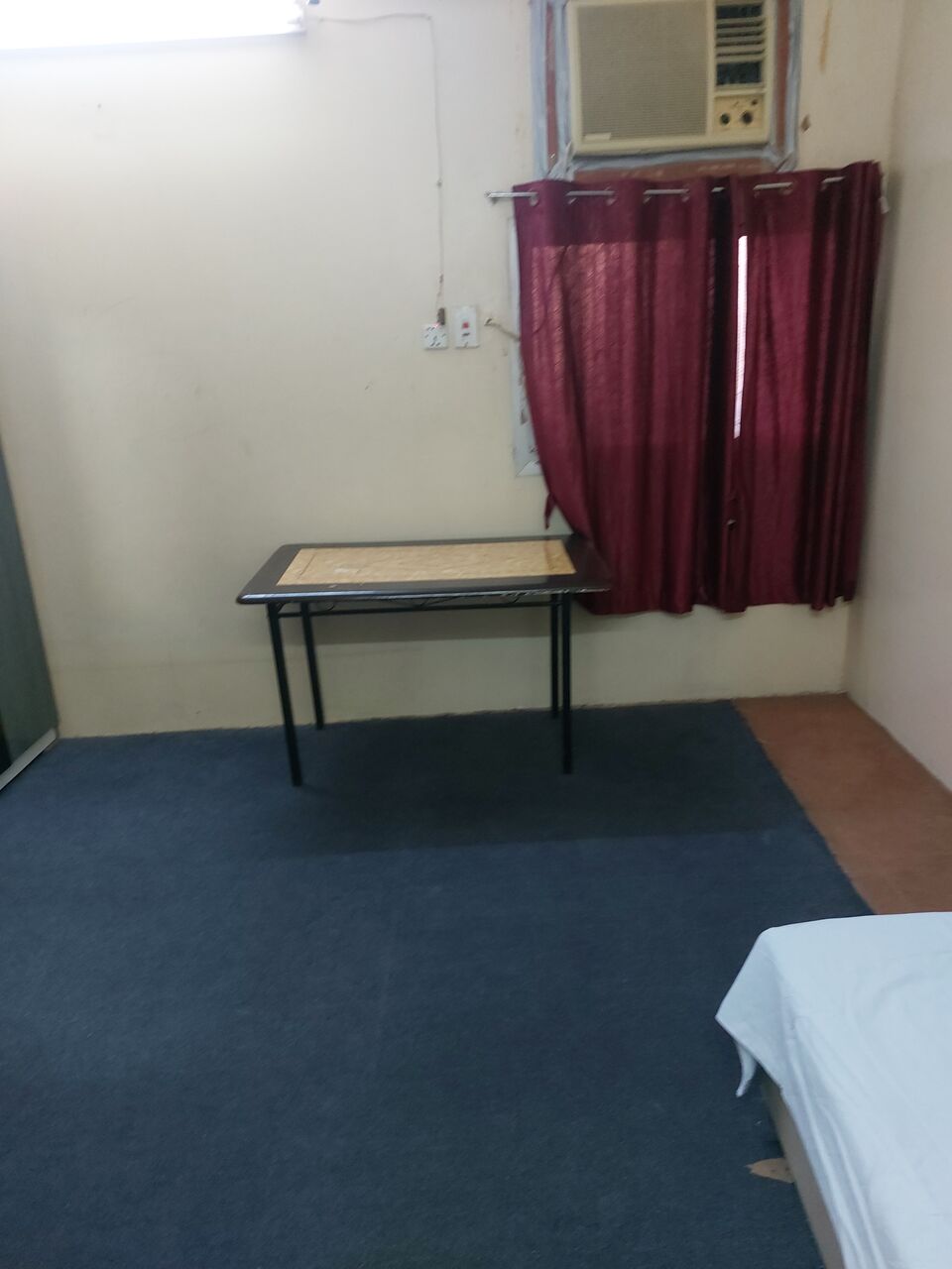 Al Wizarat, Rooms for Rent, SAR 1000/month,  Furnished,  Bachelor Room (strictly For Non-smoker) Mobile 0550998971