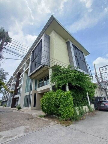 Bangkok, Villas, THB 50000,  70 Sq. Feet,  ให้เช่าโฮมออฟฟิต4ชั้นห้องมุม 600 ตร.ม.ย