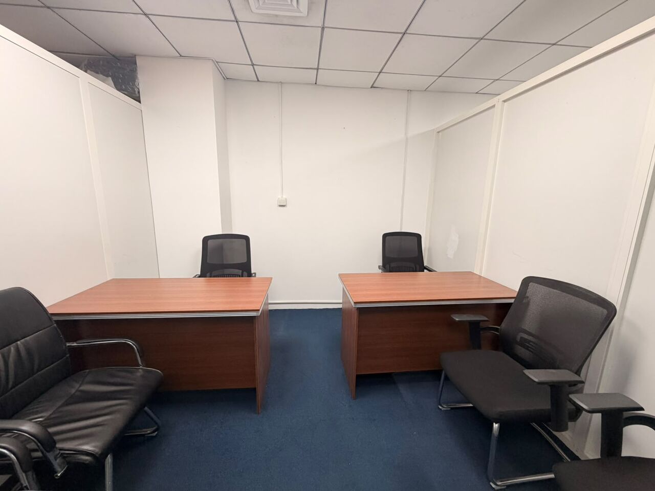 Dubai, Offices, AED 18000,  100 Sq. Feet,  Office For Rent &ndash; AED 18,000/Year!