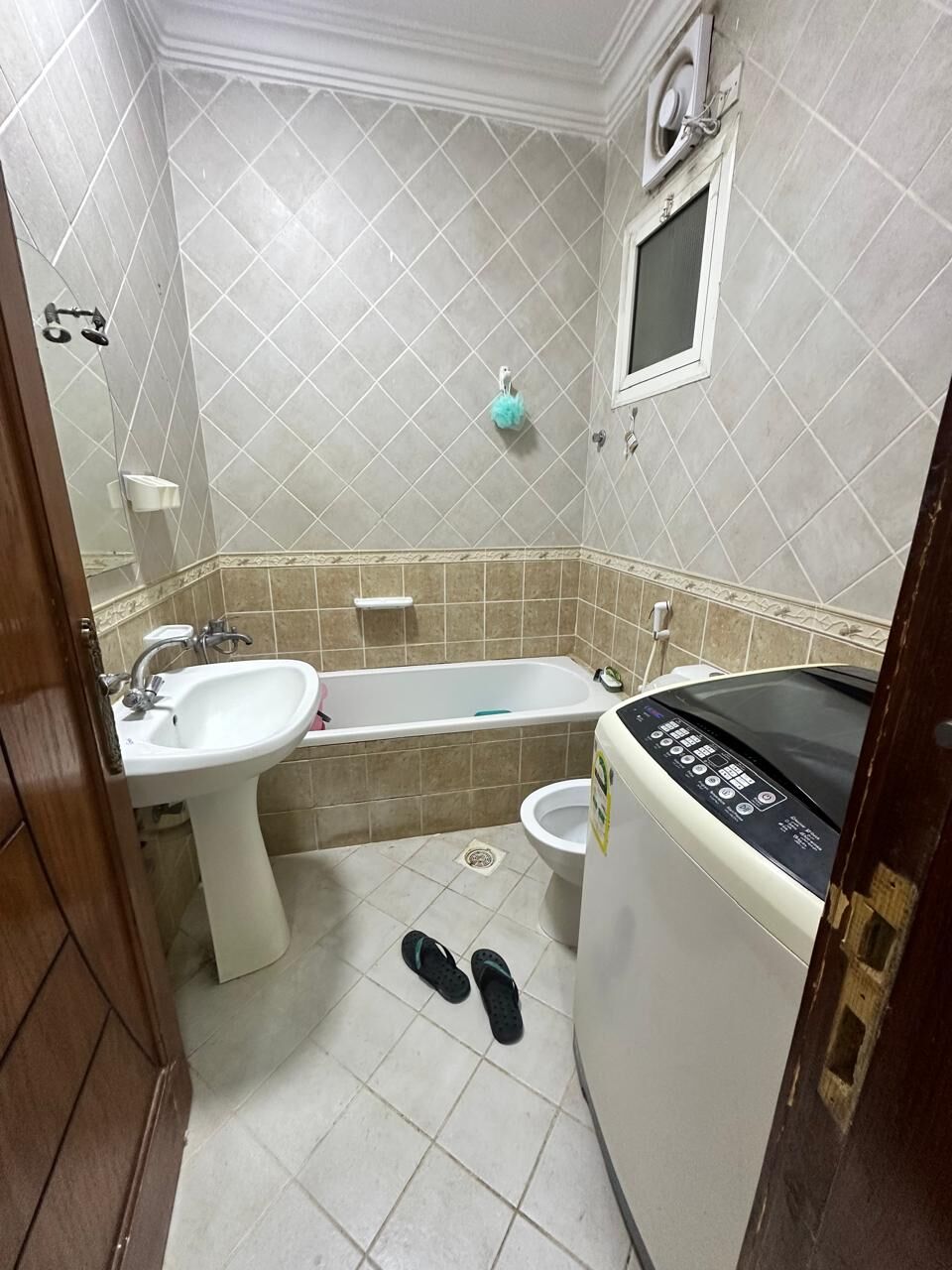 Yanbu, Household Items, SAR 4500,  Complete Household Items For Sale With Flat - Near Holiday Inn Roundabout