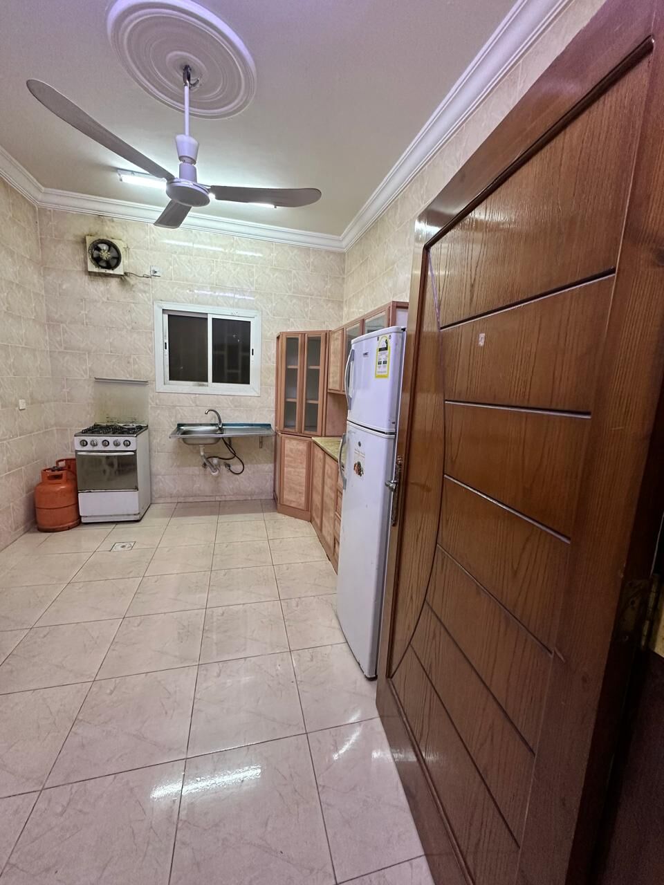 Yanbu, Household Items, SAR 4500,  Complete Household Items For Sale With Flat - Near Holiday Inn Roundabout