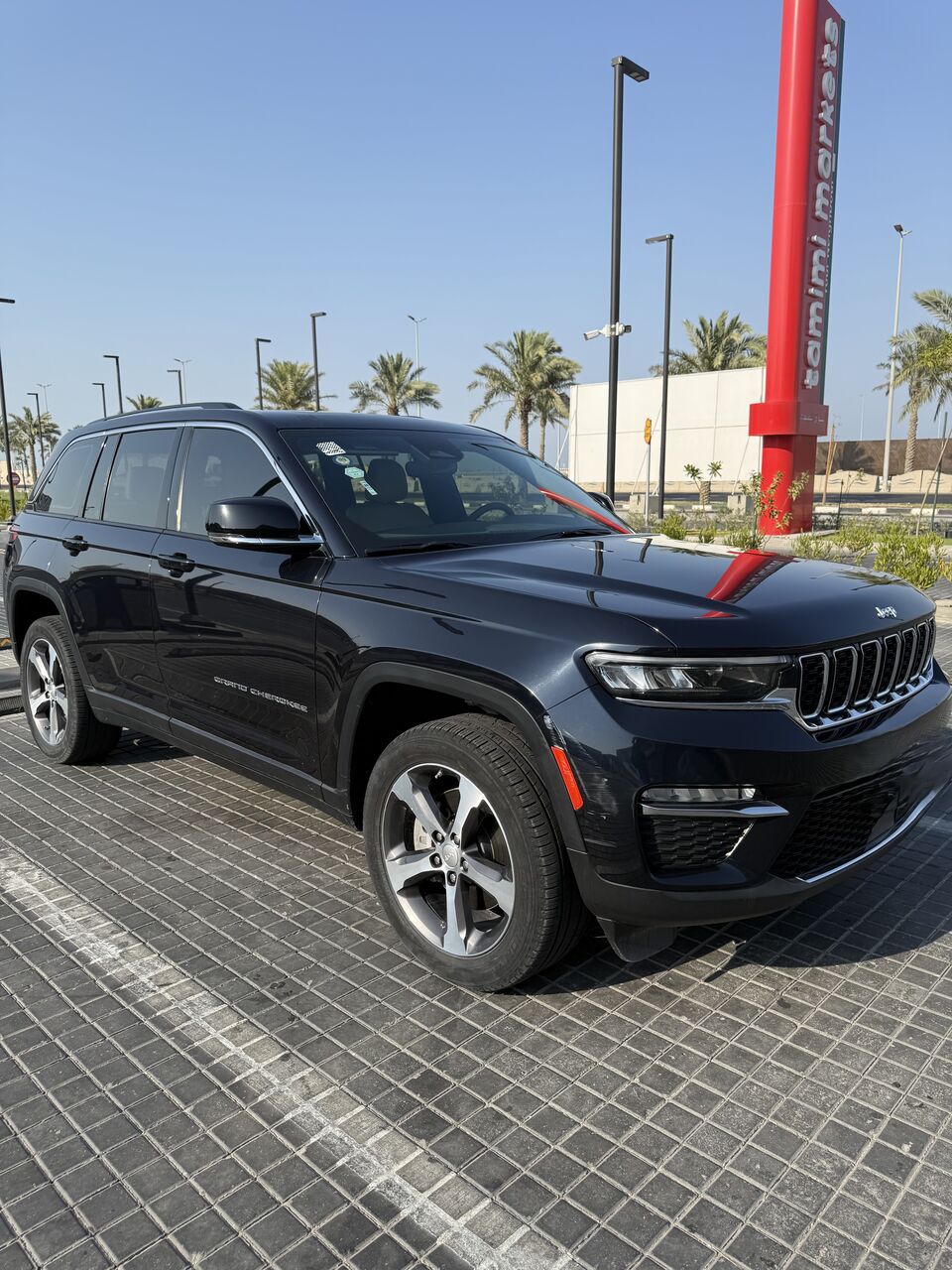 Al Aziziyah, Vehicles, Cars & Trucks , SAR 169000,  Jeep Grand Cherokee Limited,  2023,  Automatic,  64000 KM,  Mr