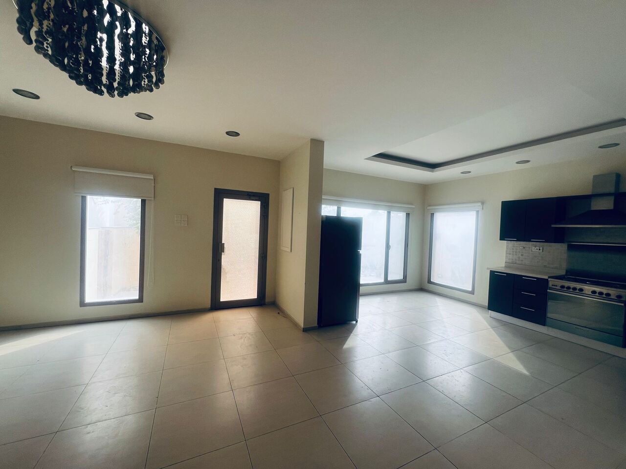 Jannusan, Villas, BHD 450,  Furnished,  Modern 3-Bedroom Villa In A Compound For Rent In Janussan