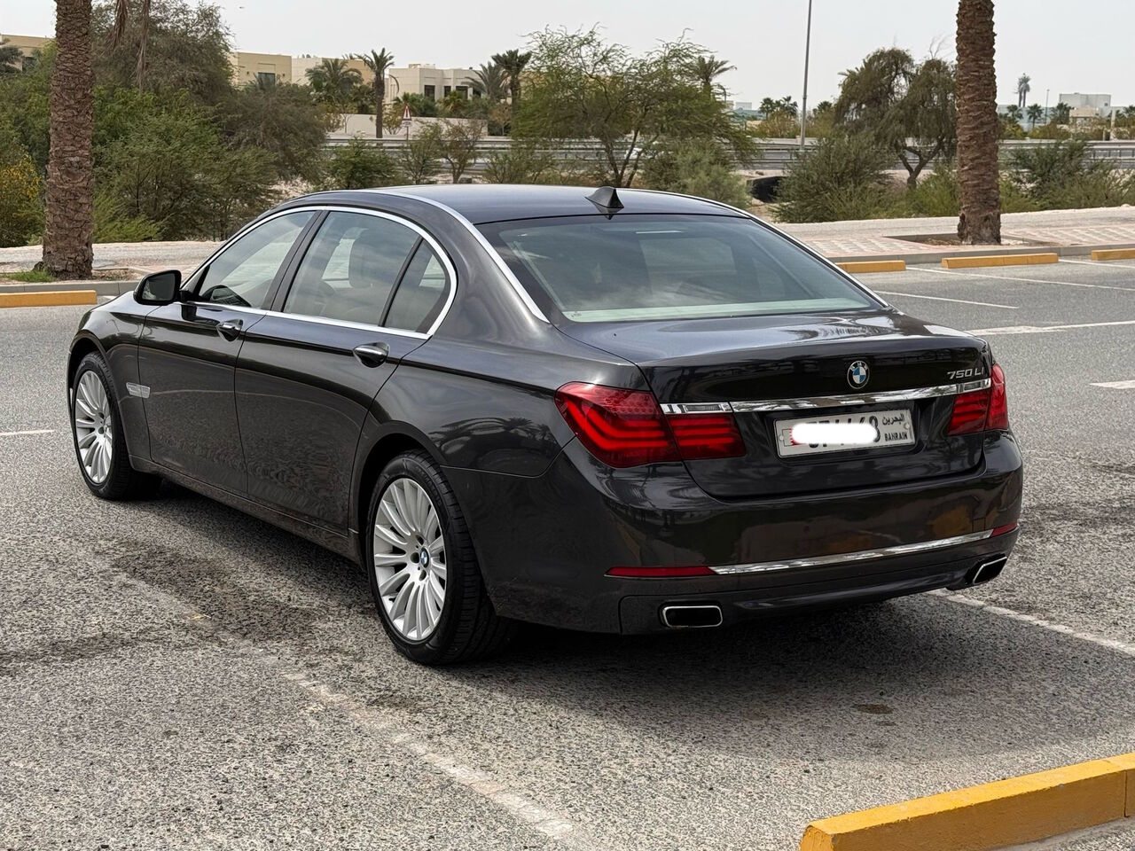 Manama, Vehicles, Cars & Trucks , BHD 2500,  BMW 750Li,  2013,  Automatic,  308100 KM,    (Grey)