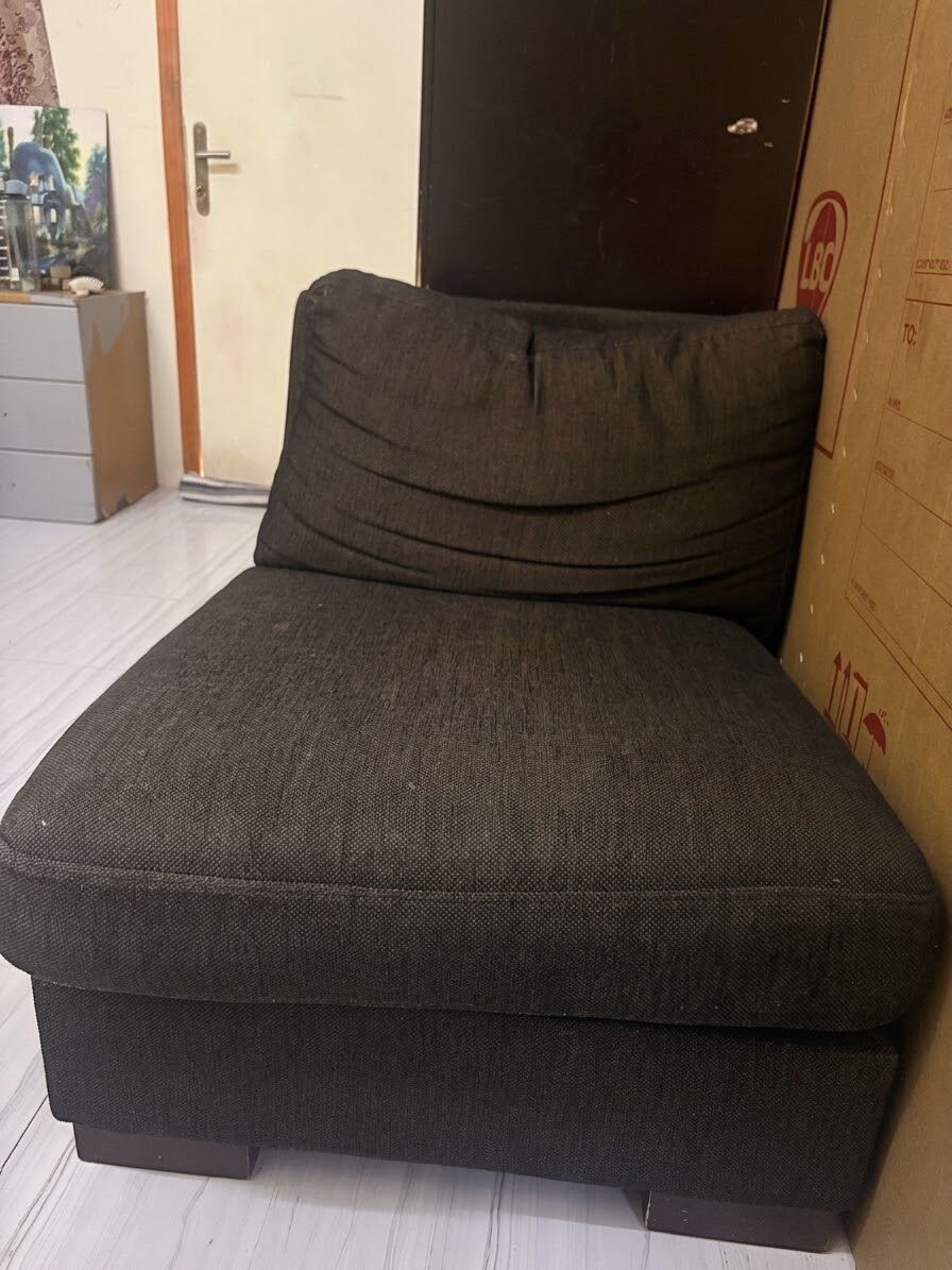 Jid Ali, Furniture, BHD 10,  Quick Sale - Sofa Set
