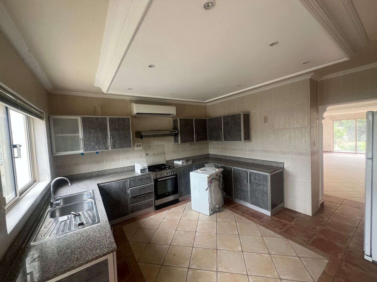 Budaiya, Villas, BHD 700,  3-Bedroom Semi-Furnished Villa For Rent In Budaiya