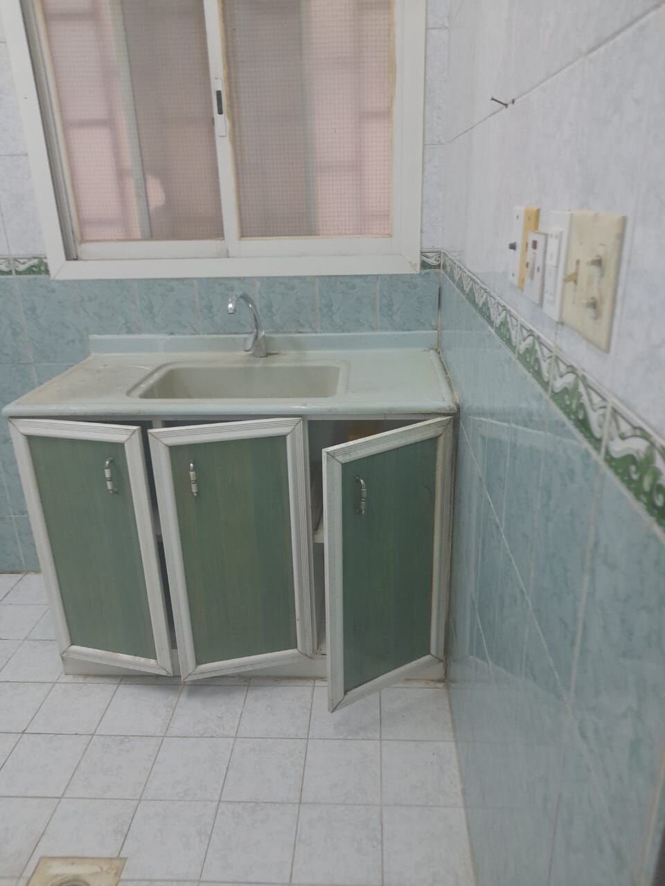 Abqaiq, Housing Exchanges, SAR 900/month,  1 BR,  Single Room Available For Rent