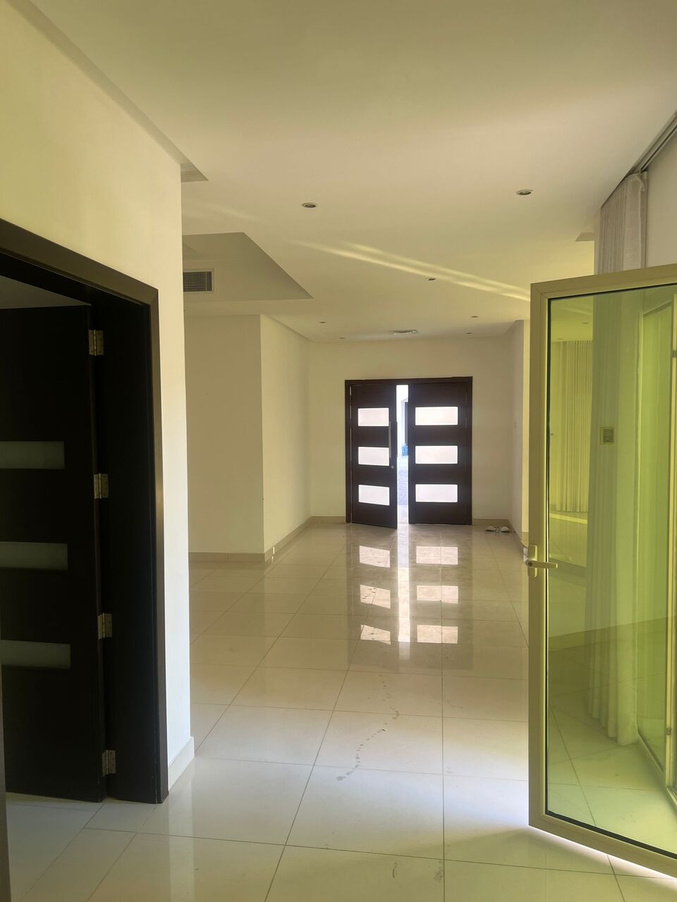 Janabiya, Villas, BHD 1100,  Furnished,  Compound Villa With Private Pool For Rent In Janabiyah